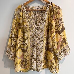 Joie Tunic Blouse Top 100% Silk Yellow Floral Print Lightweight Flowy
Anthro Sm